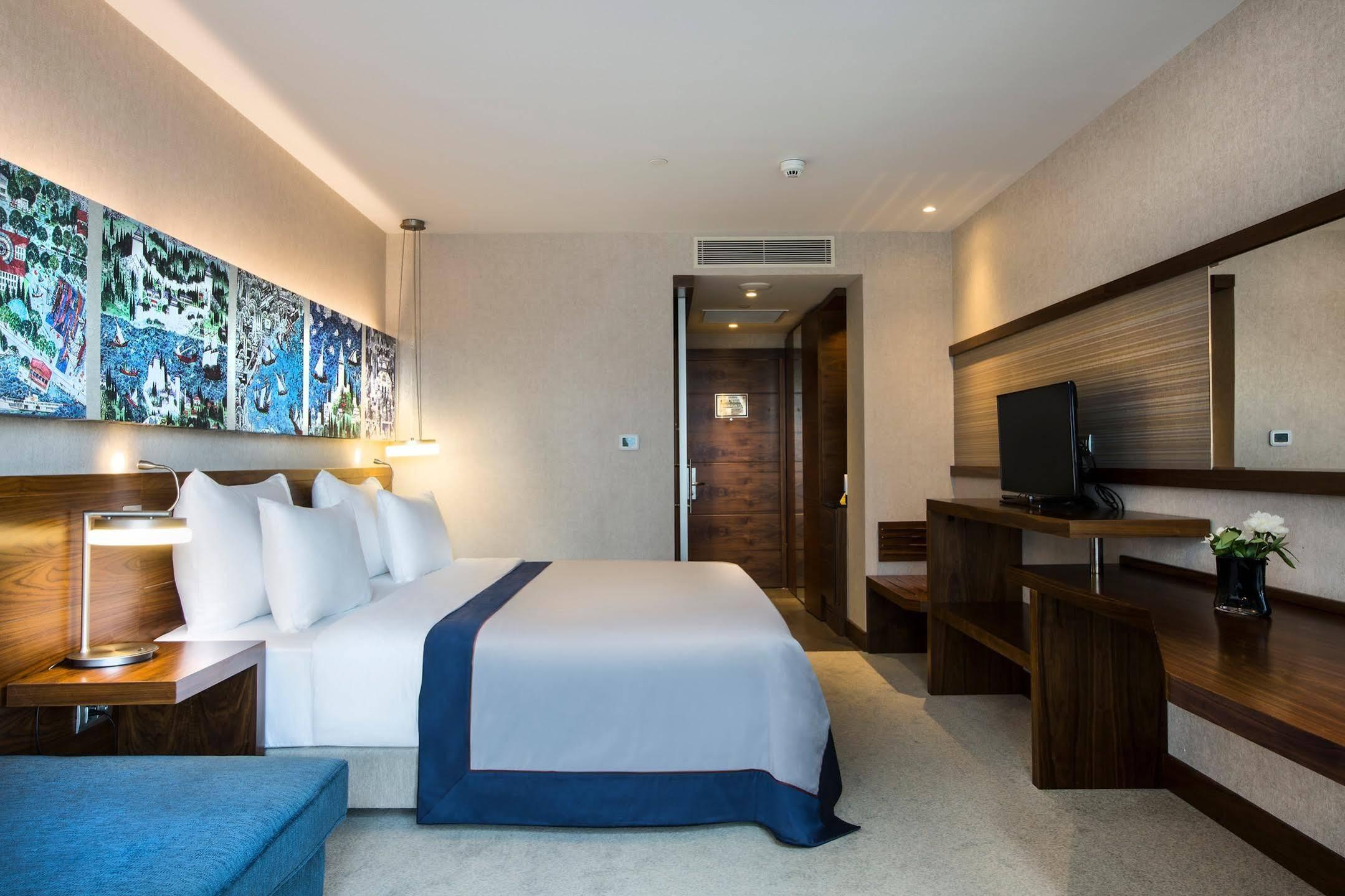 Delta Hotels By Marriott Istanbul Levent Bagian luar foto