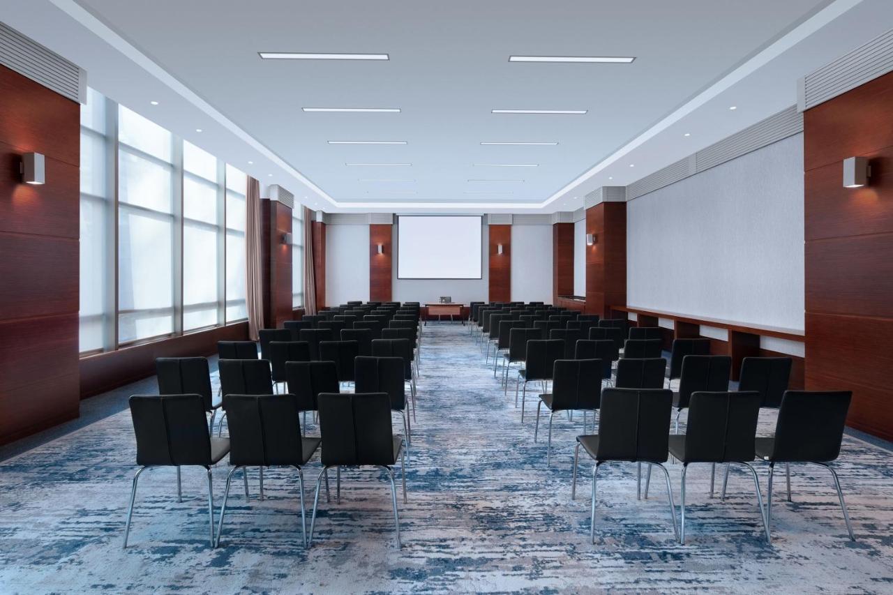Delta Hotels By Marriott Istanbul Levent Bagian luar foto