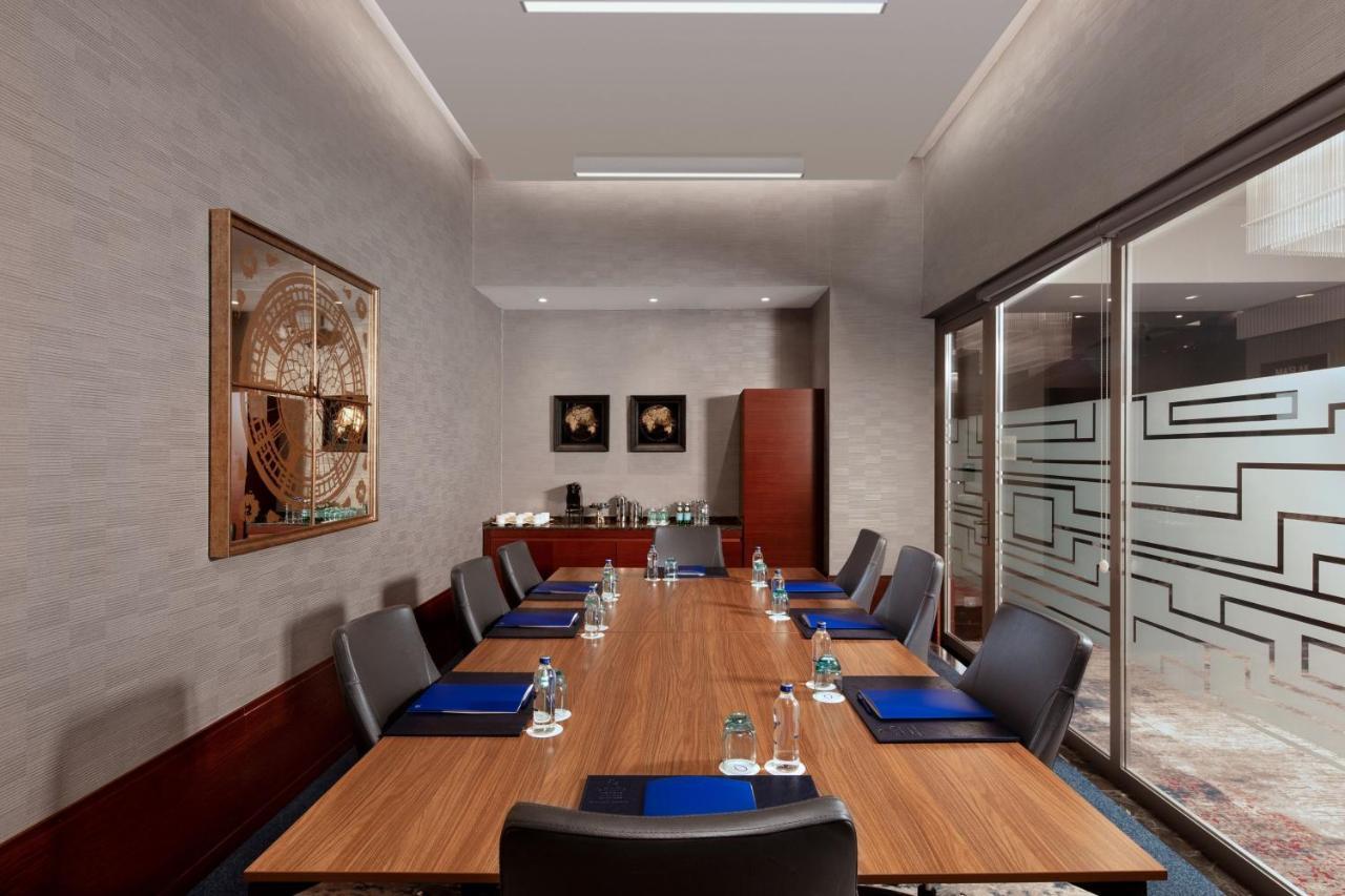 Delta Hotels By Marriott Istanbul Levent Bagian luar foto